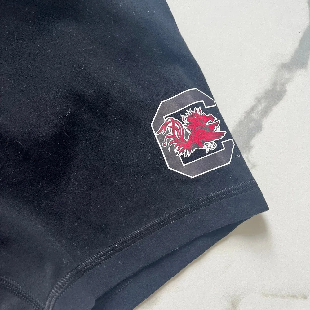 Lululemon align 8' shorts black color university of South Carolina USC logo 10